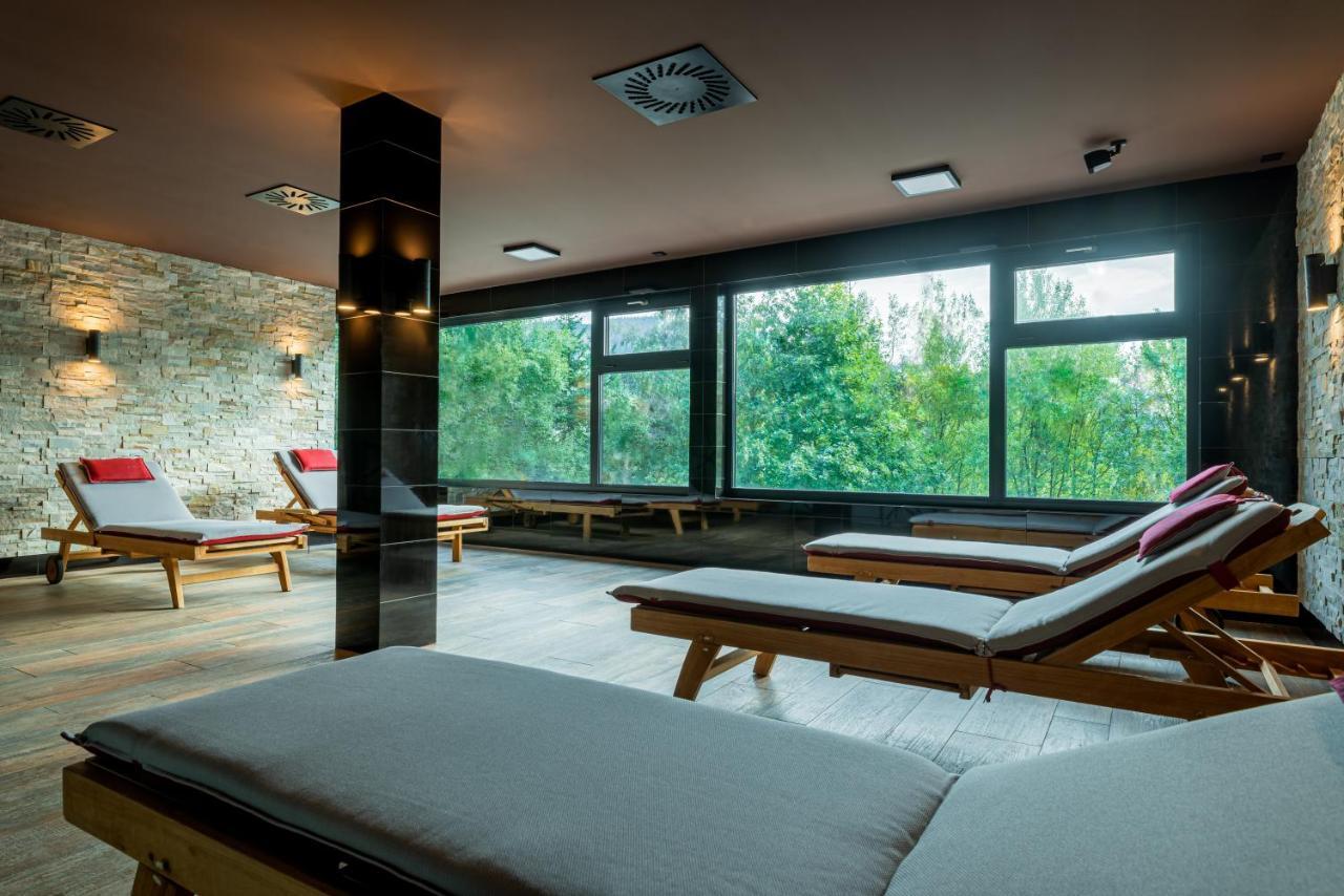 Wellness Hotel Astra Špindlerŭv Mlýn Ngoại thất bức ảnh