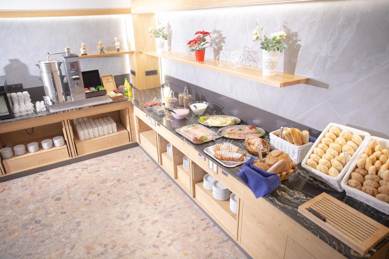 Wellness Hotel Astra Špindlerŭv Mlýn Ngoại thất bức ảnh