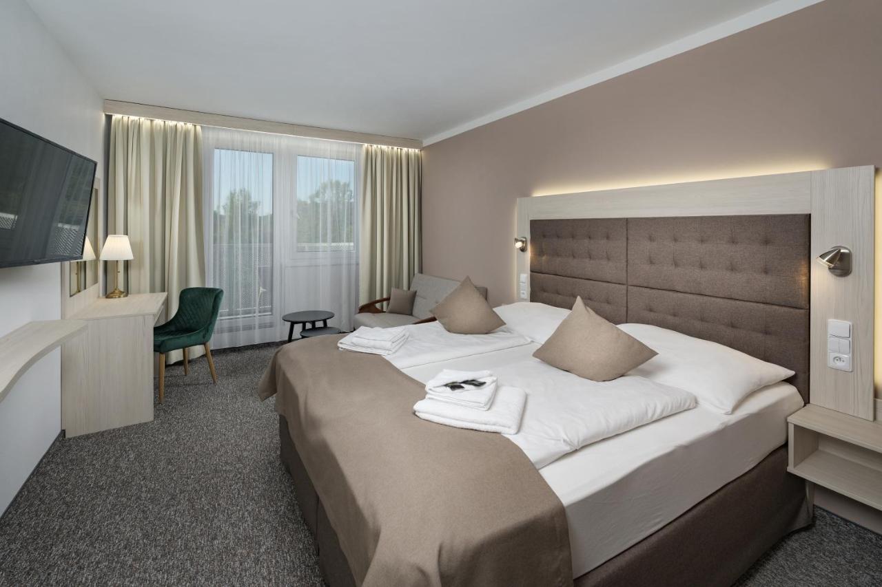 Wellness Hotel Astra Špindlerŭv Mlýn Ngoại thất bức ảnh