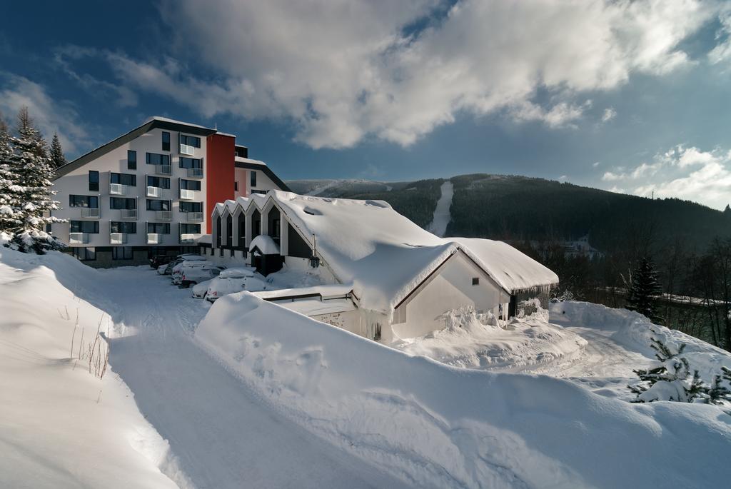 Wellness Hotel Astra Špindlerŭv Mlýn Ngoại thất bức ảnh